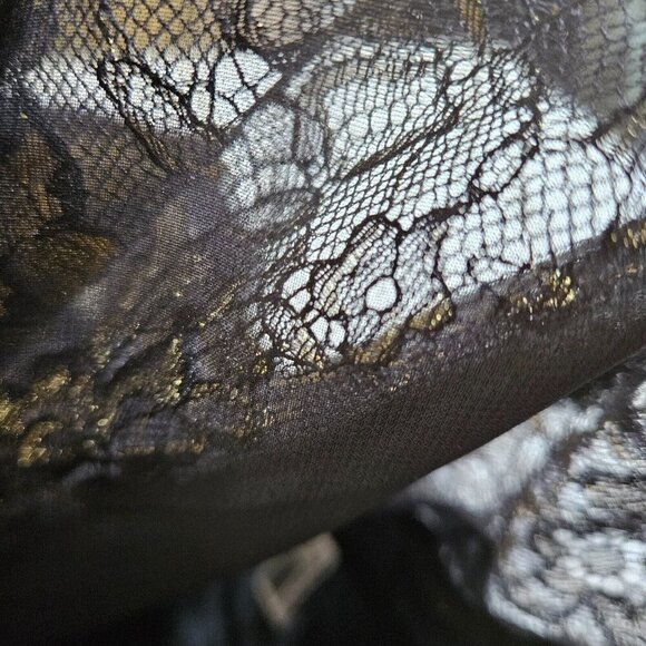 Diane Von Furstenberg Top Womens US 6 Black Gold Lace Silk SS Whimsigoth Boho - Picture 11 of 12